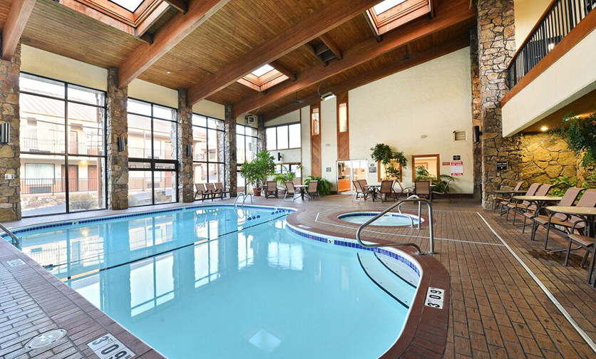 Best Western Center Pointe Inn
