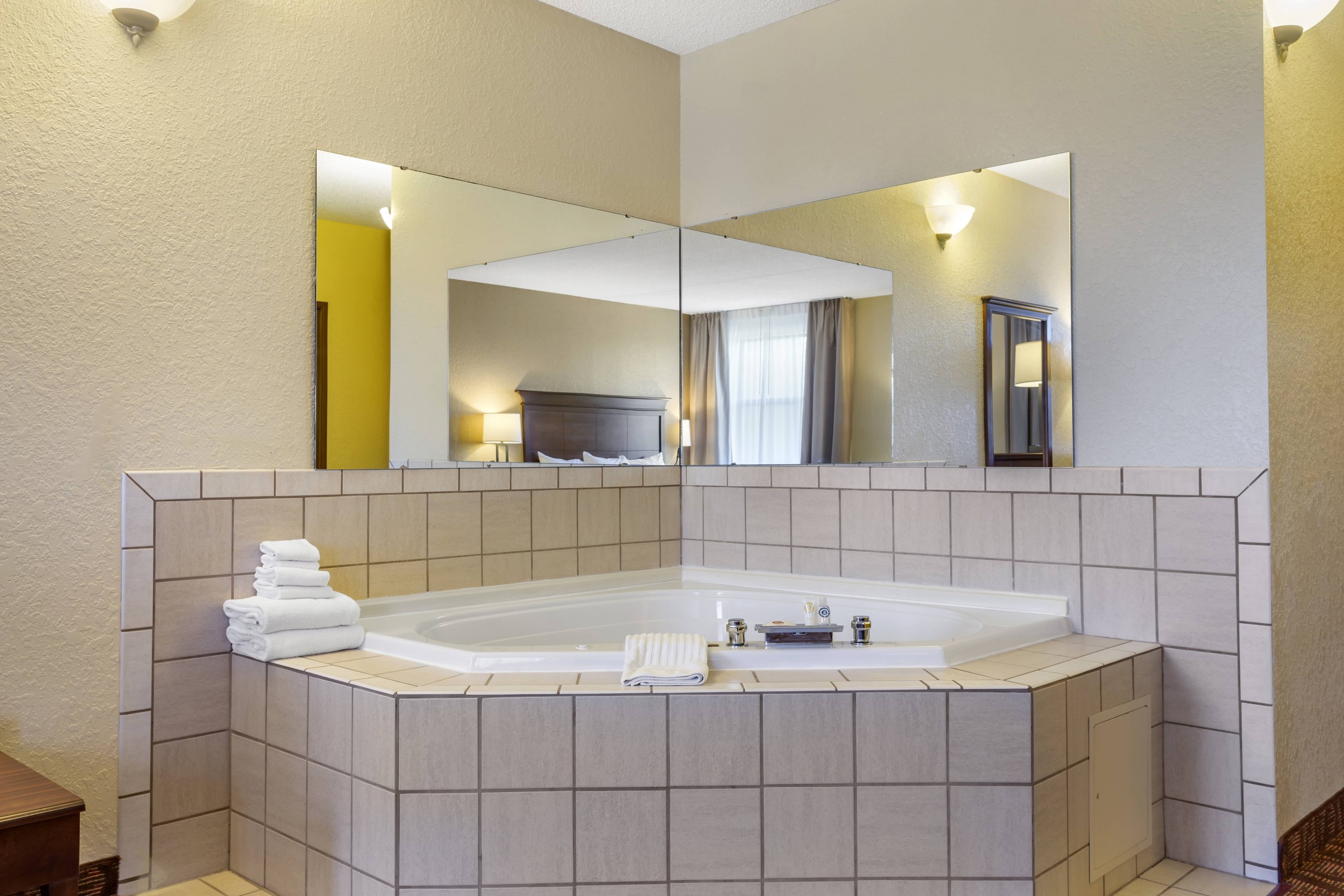 Comfort Inn & Suites Branson Meadows