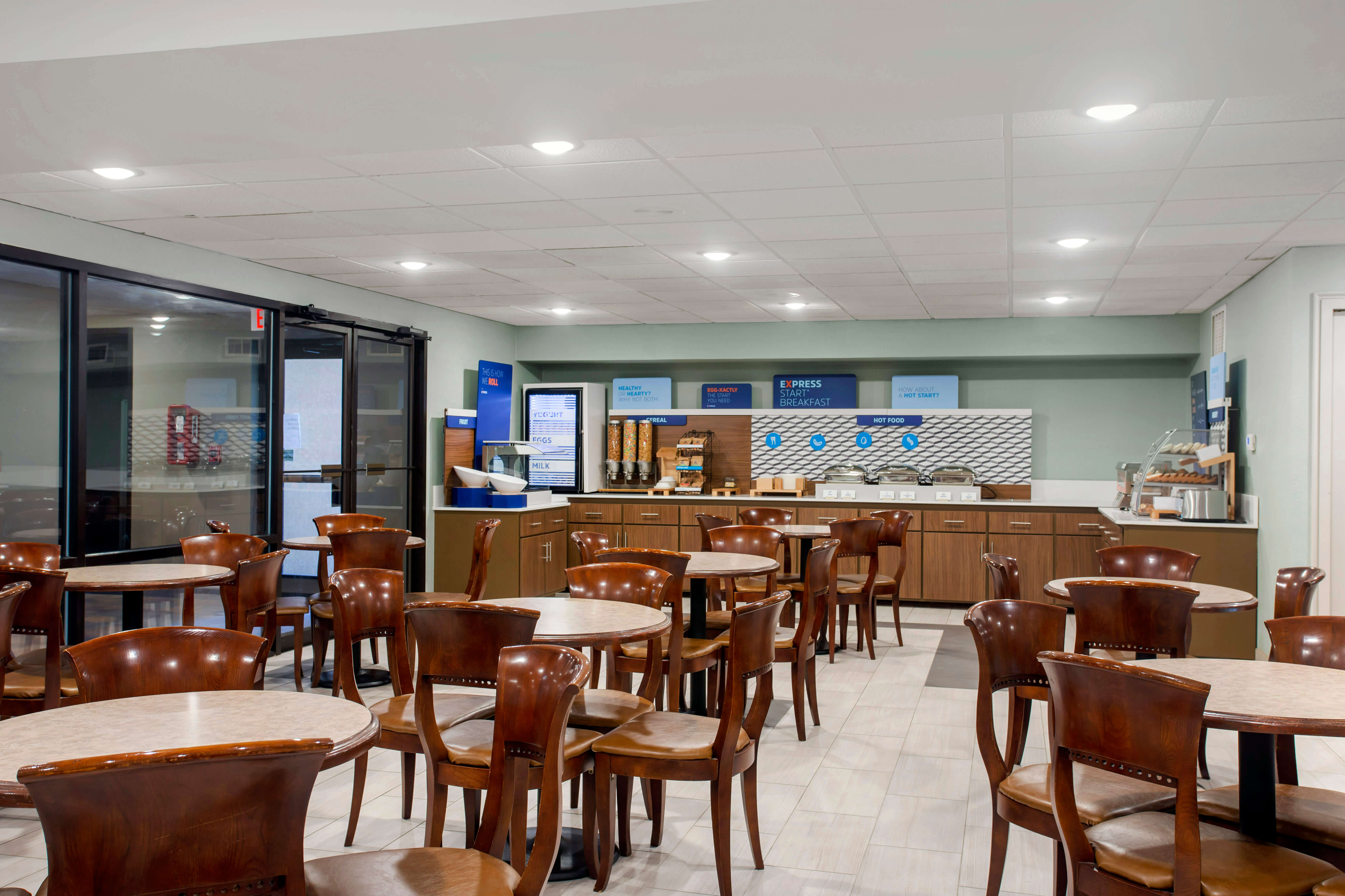 Holiday Inn Express Green Mtn. Drive