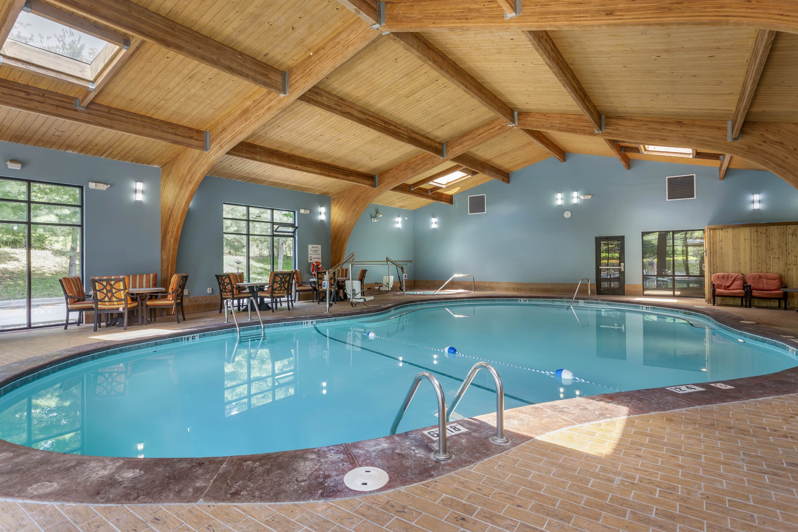 Holiday Inn Express Green Mtn. Drive