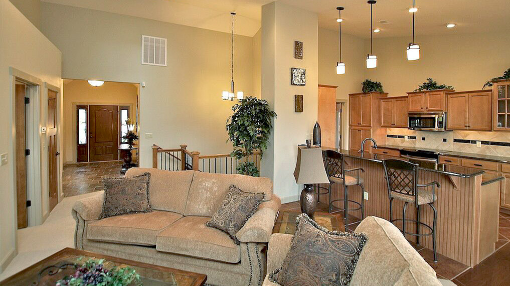 Whisper Cove Luxury Lakeside Living in Branson