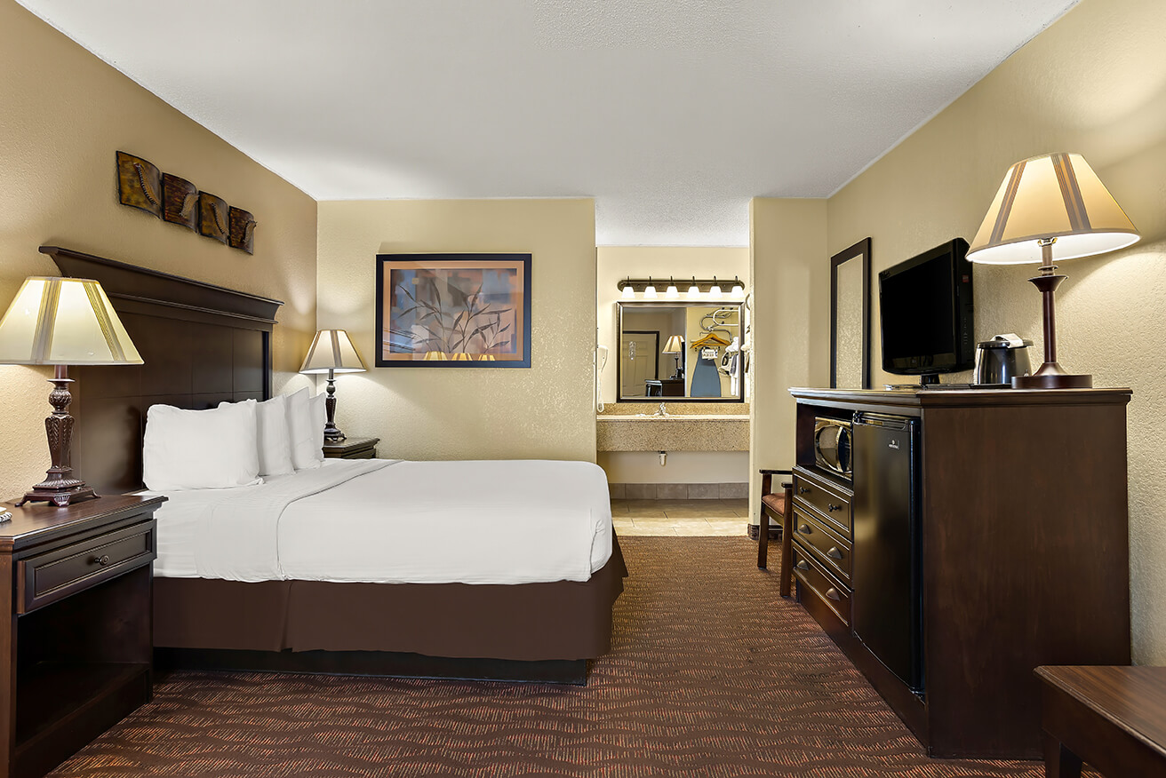Best Western Center Pointe Inn