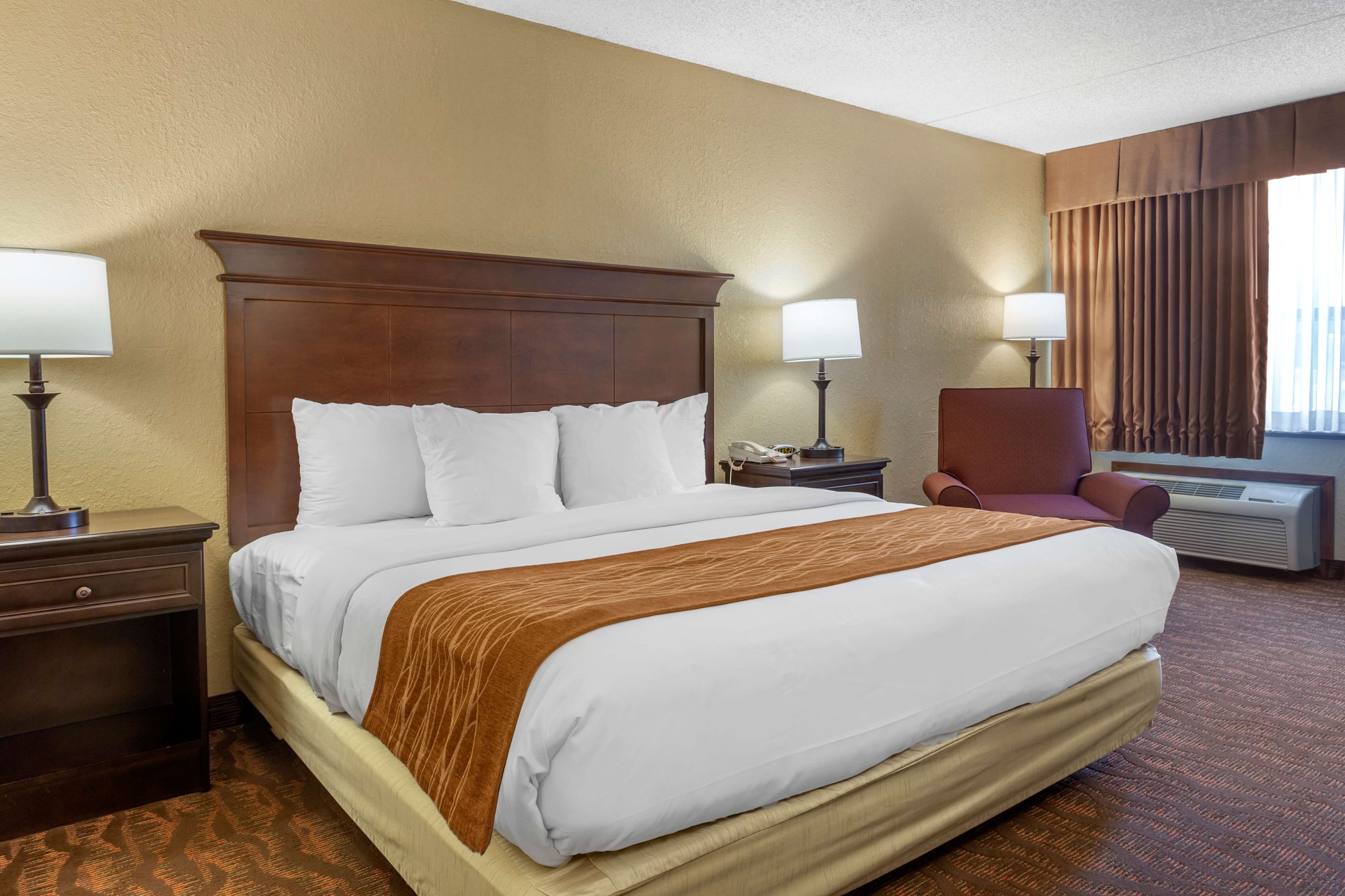 Comfort Inn at Thousand Hills King